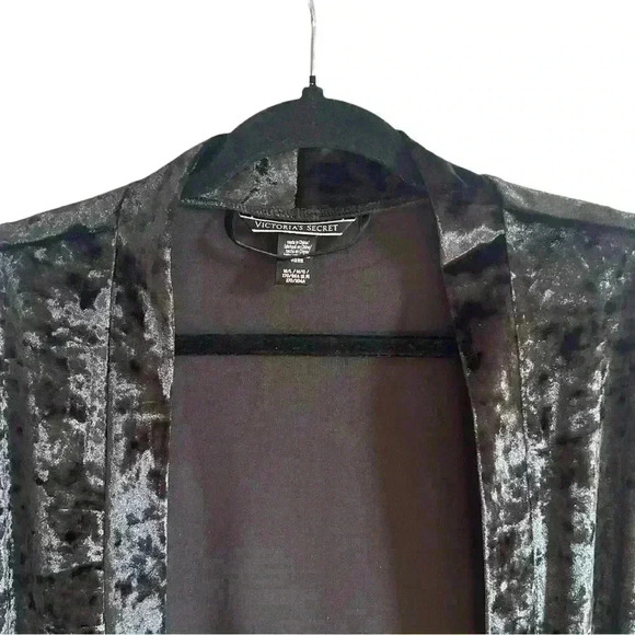 VICTORIA'S SECRET Slinky Black Crushed Velvet Open Front Robe Size Medium Large - Picture 2 of 6